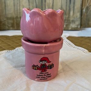 Holiday themed pottery for potpourri, wax or oil